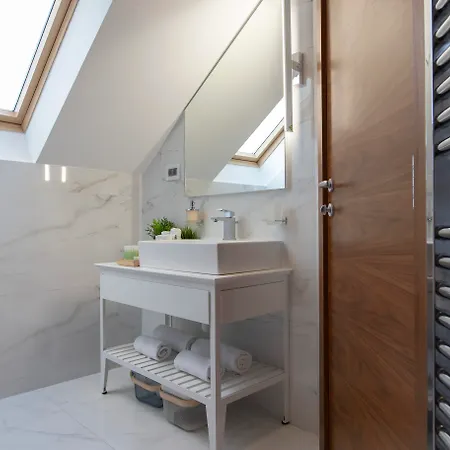 Public House Hotel 4*