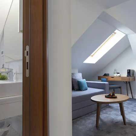 Public House Hotel Belgrade