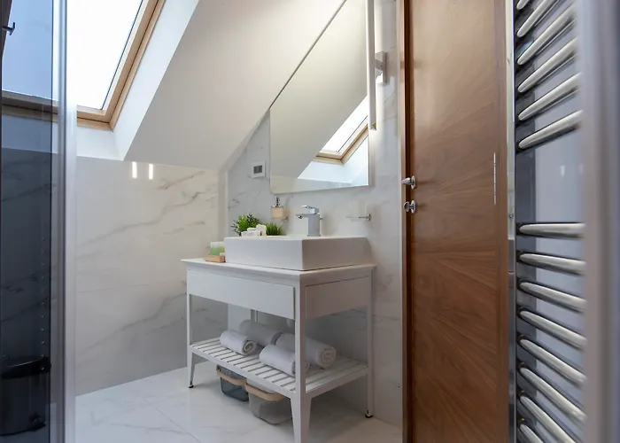 Public House Hotel 4*