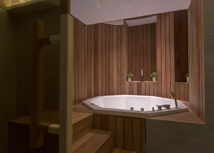 Public House Hotel 4*