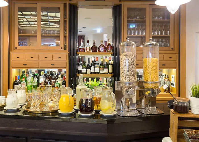 Отель Public House Белград