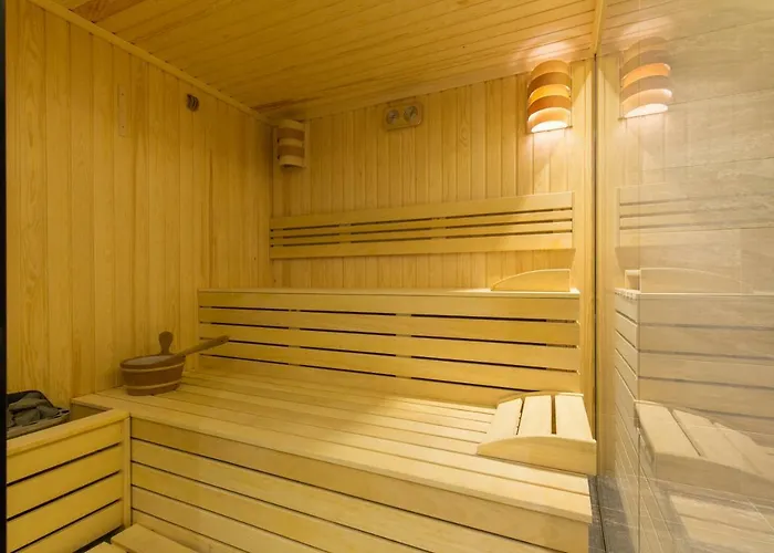 Public House Отель Белград